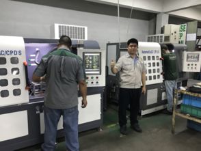 攜手一帶一路，服務(wù)沿線國家——我校機(jī)電工程系教師赴馬來西亞開展設(shè)備調(diào)試與技術(shù)交流